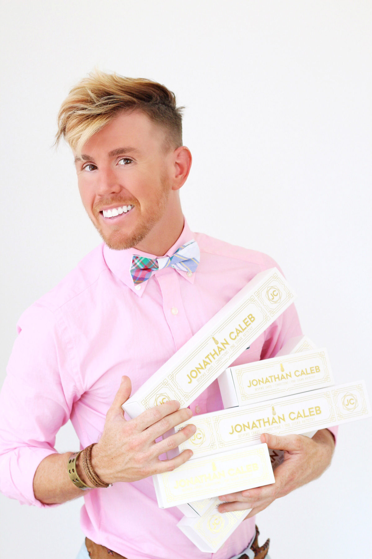 Exclusive interview with Jonathan Caleb Cake, by Cake and Confetti