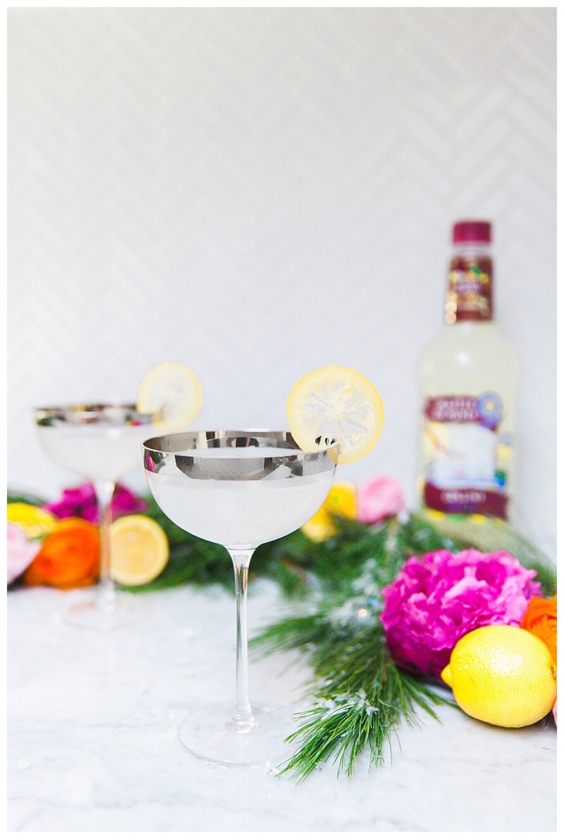 HOLIDAY COCKTAIL RECIPES  featured by top Houston party blogger, Cake and Confetti